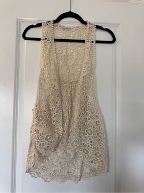 Moyna Cream Crochet Lace Vest